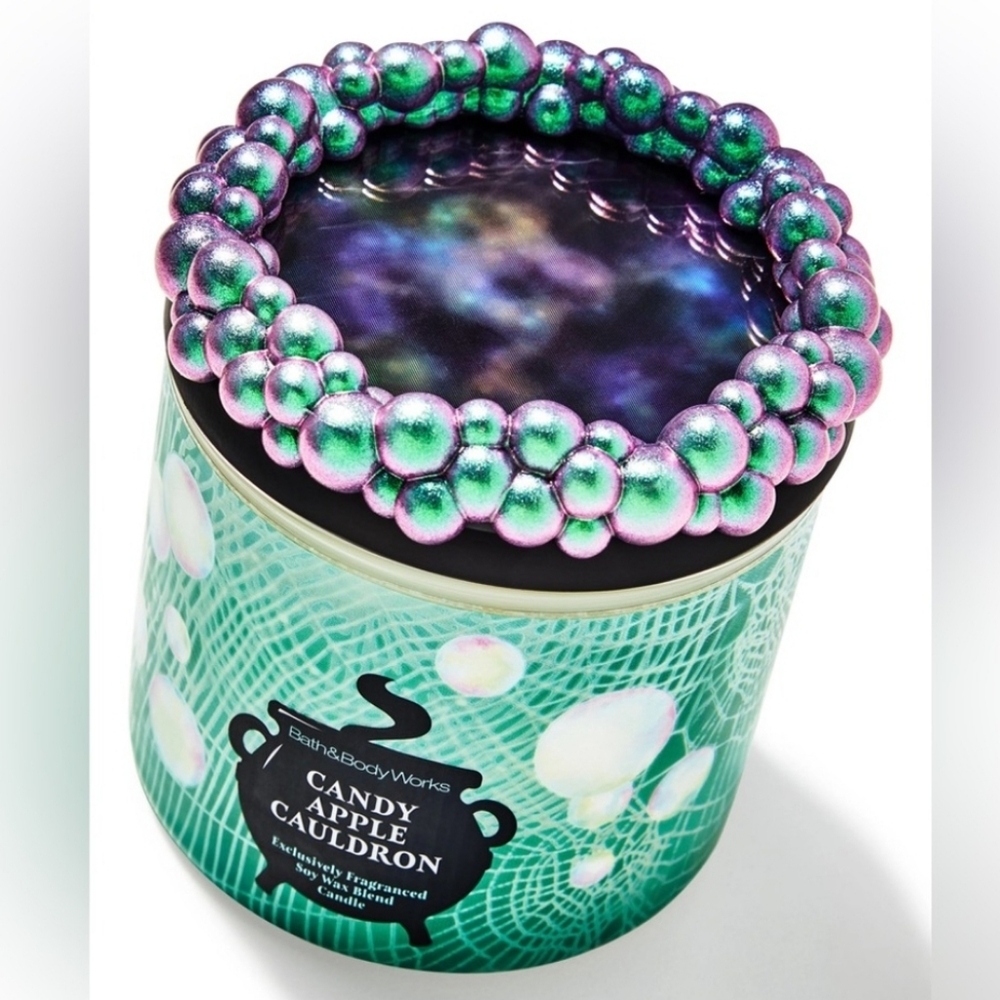 CANDY APPLE CAULDRON 3 Wick Candle With Potion Bubbles Decorative Lid